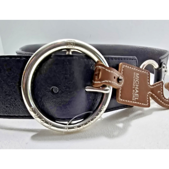NEW MICHAEL KORS LG 36-37" 2" Wide O-Ring Belt Black Leather 552651 Logo Buckle - Picture 2 of 8